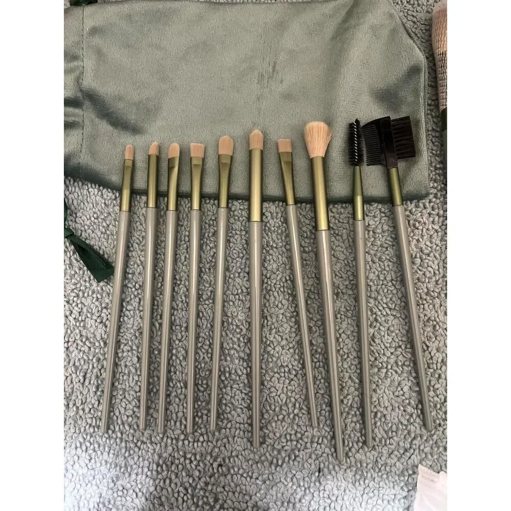 N/A koccido makeup